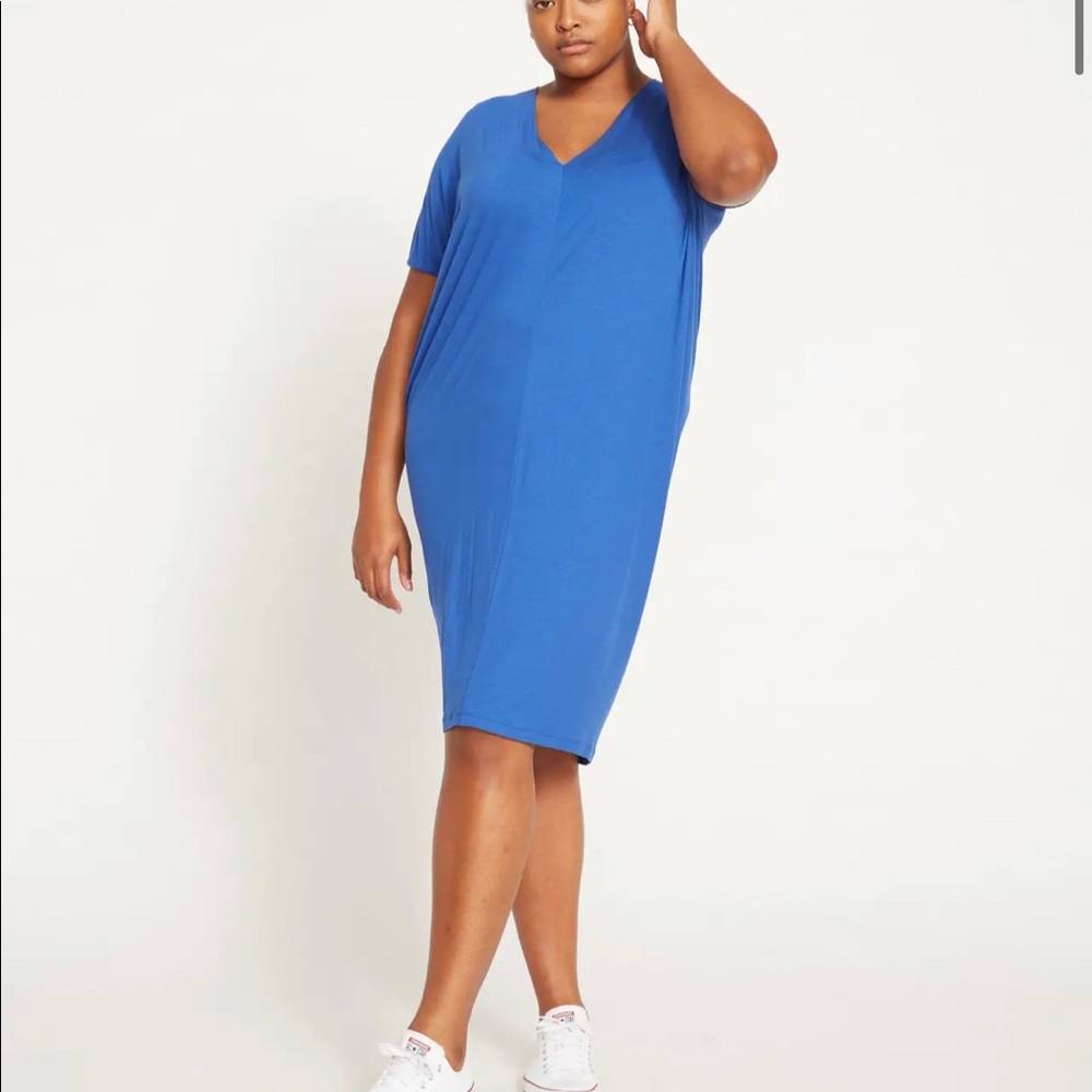 Teresa Liquid Jersey V—Neck Dress
Royal Blue